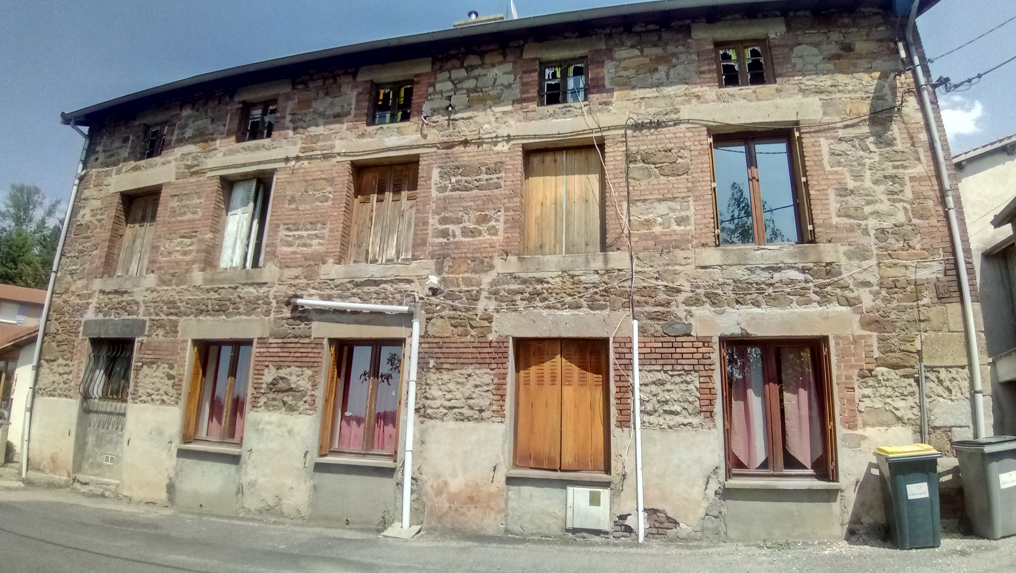 vente Immeuble 210m² à rénover totalement vente Immeuble 210m² à rénover totalement